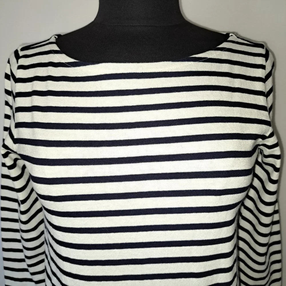 J.Crew Women Sweater Navy and White Stripes Long Sleeve Size XS NWT